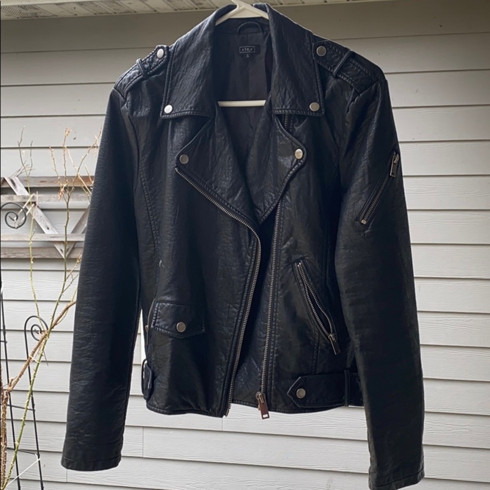 Women’s Moto Biker Faux Leather Jacket - S 6/8
